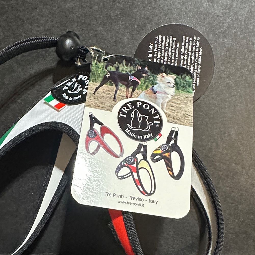 Tre Ponti Dog Harness with Black and Red Accents